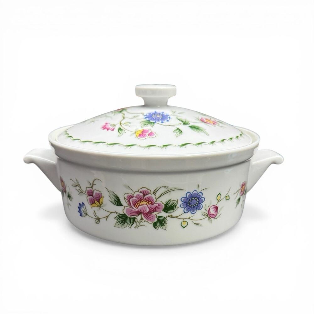 Andrea by Sadek Spring Night Covered Casserole Dish 8” Porcelain Japan White